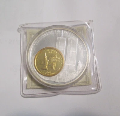 2001 AMERICAN MINT GOLD PLATED NEW YORK STATE QUARTER INLAY MEDALLION COIN w/COA - Image 1 of 2