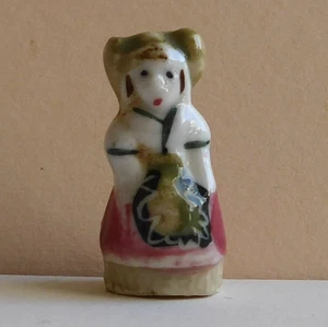 Bohne Provinzen Kostüme Frankreichs - 1992 - Frau aus der Auvergne - Bild 1 von 1