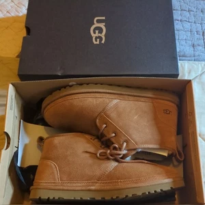 UGG Mens Tan Brown Suede Leather Neumel Boots Size UK 9 EU 43 US 10 - Picture 1 of 10