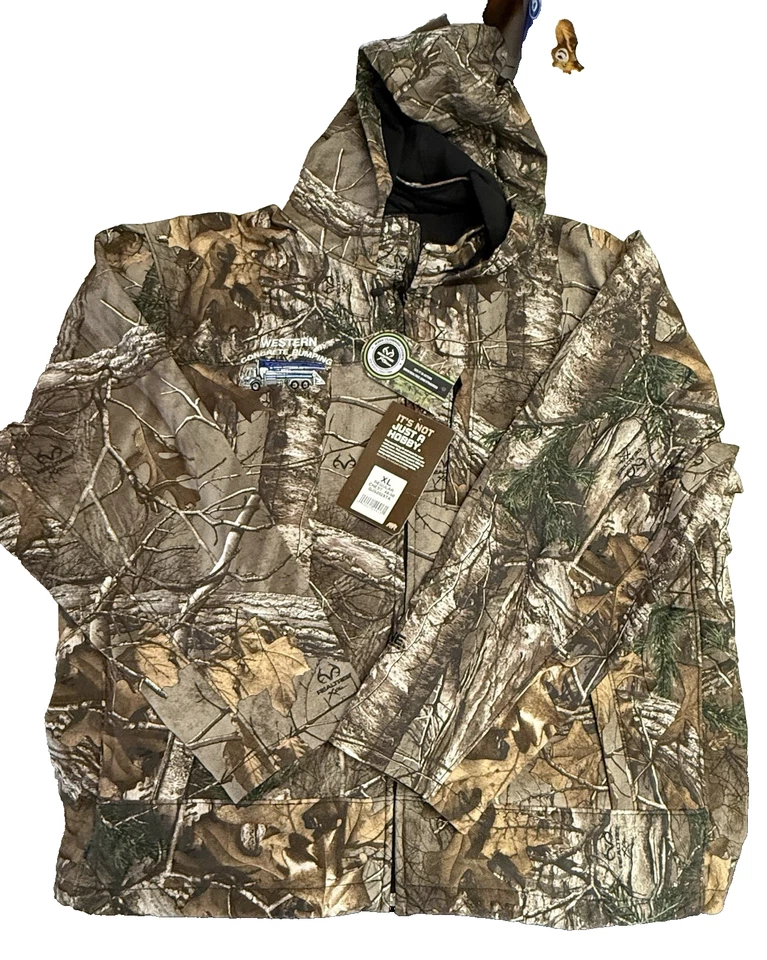 Realtree Camo Hooded Jacket XL Full Zip Western Concrete Pumping Logo NWT - Image 1 of 4