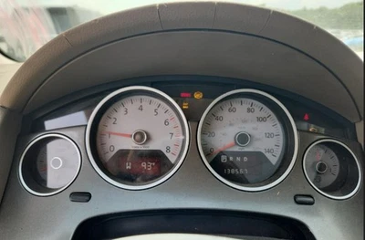 Grupo de medidores de velocímetro Routan OE 2009-2010 138 k millas Volkswagen Foto 1 de 4