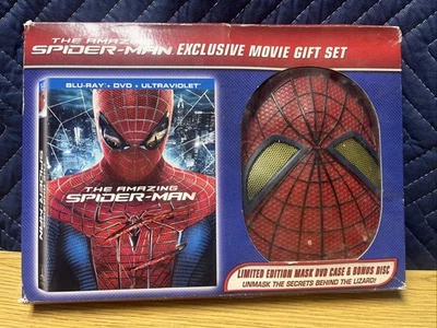 THE AMAZING SPIDER-MAN BLUE-RAY MOVIE EXCLUSIVE GIFT SET WALMART W/ BONUS DVD - Image 1 of 2