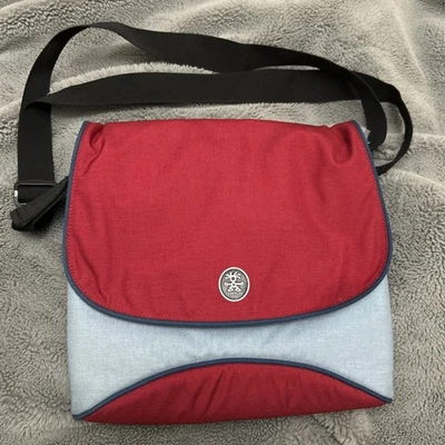 Crumpler Medium Messenger Bag McBain’s Baby Red /Light Blue Cross Body Retro 90s - Image 1 of 4