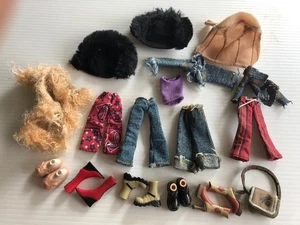 MINI BRATZ PUPPENKLEIDUNG UND SCHUHE KONVOLUT - Bild 1 von 4