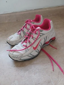 Nike Shocks Damen 7,5 weiß & pink 455611-160 Shox - Bild 1 von 7