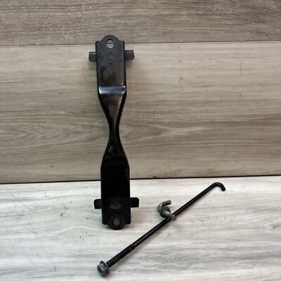 ✅ 2014 - 2024 INFINITI G37 Q50 BANDEJA DE BATERIA SEGURAR SUPORTE E PARAFUSOS FABRICANTE DE EQUIPAMENTO ORIGINAL - Imagem 1 de 4