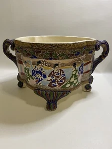 ANTIQUE 19TH CENTURY JAPANESE Men Moriage SATSUMA PLANTER With OUT TURNED LEGS - Picture 1 of 12