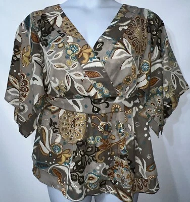 Metro 7 女式绑带上衣,尺寸 16W — 第 1/4 张图片