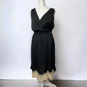 Lauren Conrad Size S Womens Dress V-Neck Marrakesh Moment V Neck Lace Silkie - Picture 1 of 14