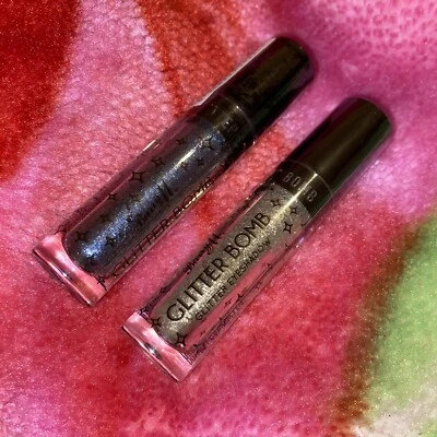 BNIP Barry M, 2 Pack Glitter Bomb Eyeshadows, Shades: Oh Snap & Peace Out - Image 1 of 4