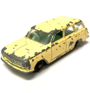 Lesney Matchbox No.38 Vauxhall Victor Estate Car 1963 Made in United Kingdom - Picture 1 of 8