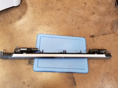 2004 2005 2006 2007 2008 2009 JAGUAR XJ8 XJR VANDEN PLAS REAR WINDOW SHADE - Image 1 of 4