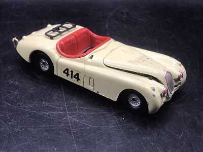 Voiture Miniature Corgi – Jaguar XK120 Cabriolet 1953 Rouge, échelle 1/36, Réf. 803, Occasion Avec Boîte Non Originale