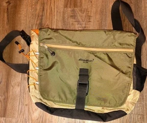 Eddie Bauer nylon padded computer bag Water Resistant Material On Outside Satche - Picture 1 of 7