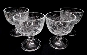 Princess House Crystal Fantasia Poinsettia Set 4 Footed 8oz Dessert Bowls Lot - Picture 1 of 5