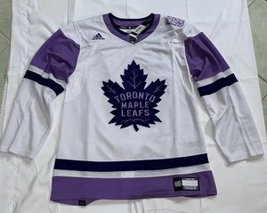 Toronto Maple Leafs Adidas Jersey Size 50 Hockey Fights Cancer NHL Primegreen - Picture 1 of 7