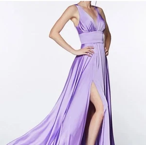 Prom Dress - Picture 1 of 4