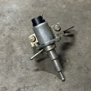 Porsche 911 Cold Start Solenoid + Base & Bracket VALVE Fuel Injection MFI - Picture 1 of 4