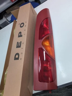 L0687 Fanale Posteriore Sinistro Renault Kangoo Dal 1997 Al 2003 SINISTRO - Immagine 1 di 3