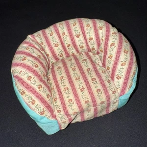 1994 Toymax Floral Stoff Stoff Stofftier Couch und Stuhl Möbel Barbie Größe Puppen - Bild 1 von 14