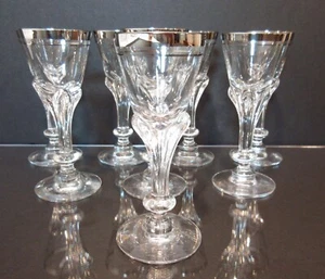 7 Vintage Tiffin Kristall Hochzeitstag Platin Schnaps Gläser + 1 Cordial - MCM - Bild 1 von 5