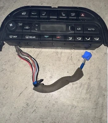 Interruptor de temperatura de control de clima de tablero 98-03 Jaguar XJR XJ8 X308 LJA7690BB fabricante original  Foto 1 de 3