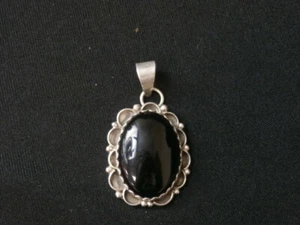 Vintage Sterling Silver Artisan Handmade Onyx Pendant. Make Offer! #2376 - Picture 1 of 5