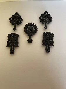 5 Black Wrought Iron Trivets Or Wall Decor Used Mid Century - Picture 1 of 4