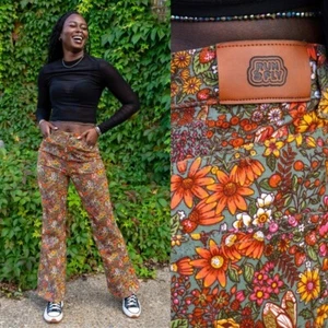 RUN AND FLY Cottagecore Floral Flare Jeans Trousers 70's Retro Vtg 24"-40" Waist - Picture 1 of 7