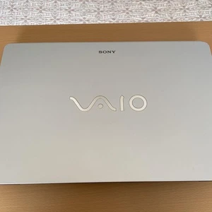 Sony Laptop Vaio - Photo 1/10