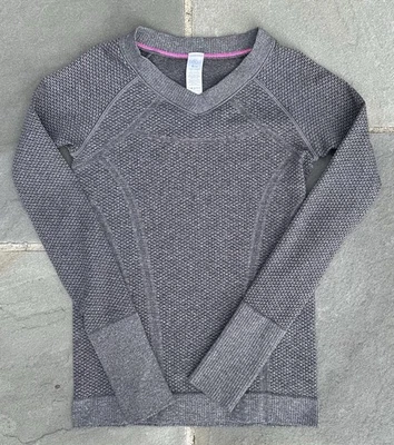 Ivivva by Lululemon Girls Long Sleeve Shirt Size 8 Swiftly Fly Tech Seamless - Image 1 of 4