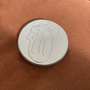 Rolling Stones 2005 Exclusive Fan Club DVD in Round Tin Embossed Lid - Picture 1 of 3