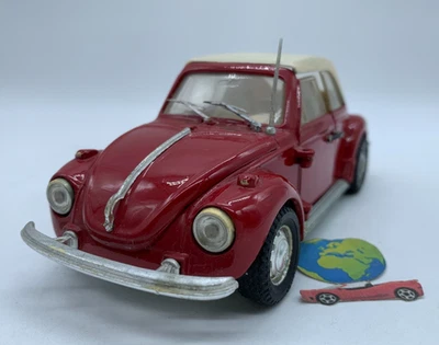 Polistil VW Maggiolone Beetle cabrio , scala 1:24 - 1:25, vintage (3241) - Immagine 1 di 4
