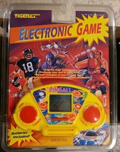 Gioco elettronico flipper portatile Tiger Electronics 75-007 vintage 1991 nuovo con scatola - Foto 1 di 3