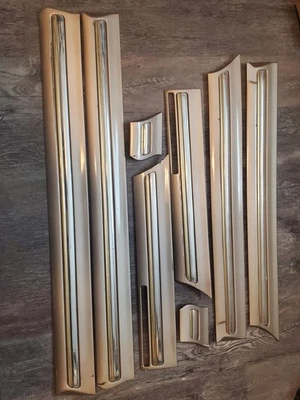 1997 1998 1999 Cadillac Deville D'Elegance 33u 8pc Trim Molding Light Driftwood Foto 1 de 4