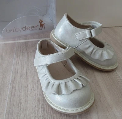 Bebé Ciervo Kamdyn Infante Niño Niñas 4 Marfil Volantes Mary Jane Zapatos 9-12m Foto 1 de 4