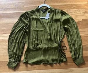 Top Banana Republic Mujer Manga Larga Envoltura Suave Satinado Verde Talla Mediana NUEVO - Imagen 1 de 9