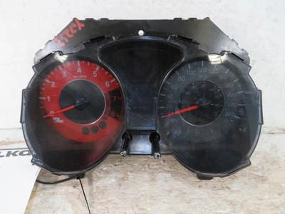 Velocímetro Speedo Cluster KPH 140K OEM LKQ 15 16 17 Nissan Juke Nismo RS 15 16 17 Foto 1 de 4