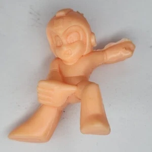 Mega Man Rockman 1.5" Mega Man C Flesh Rubber Keshi Figure Bandai - Picture 1 of 3