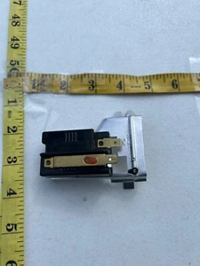 Frigidaire Flame Sensor Part Dryer 5303281135 - Picture 1 of 6