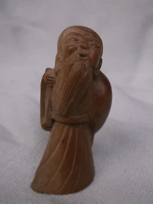 ANTIQUE CHINESE WOODEN CARVING OF A GOD SIGNED IN INK TO BASE CIRCA 1900S NA79 - Image 1 of 4