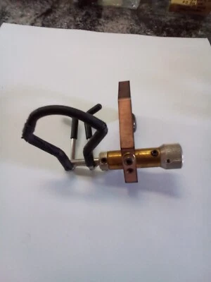 Golden Key Futura arrow rest/ launcher, tube needs replaced, works, flip down RH - Image 1 of 3