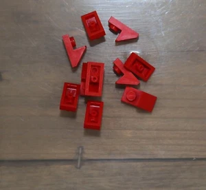 LEGO 92946 15672 Bright Red Slope 45 Roof Tile 2x1 with 2/3 Cutout Qty 10 - Picture 1 of 2