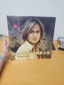 Golden Road by Keith Urban (Record, 2016) - Foto 1 di 6