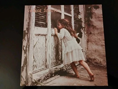 Vintage alternative rock lp VIOLENT FEMMES self-titled 1984 Slash 23845 W/Sleeve - Image 1 of 4