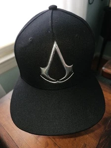 Assassin's Creed Black Snapback Baseball Cap Hat Nice 2018 Flat Plain Bill - Picture 1 of 9