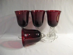 RUBINKELCHE MIT KLAREN STIELEN / FÜSSEN - 4 - Bild 1 von 1