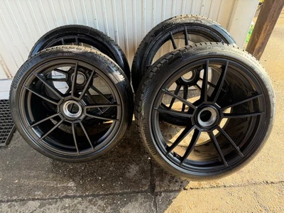 Original Porsche Carrera 911 992 GTS 21 Winterräder Winterreifen DOT22 8mm w.NEU - Bild 1 von 4