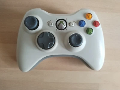 Official Microsoft Xbox 360 Wireless Controller Pad Genuine Original - Image 1 of 4