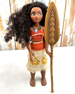 2016 Disney Store MOANA Doll Exclusive 11" with Outfit & Paddle